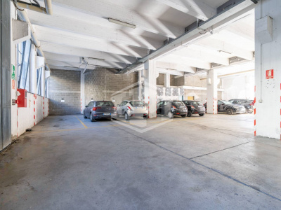 Immobile direzionale in Via Perugia, 56 - Torino