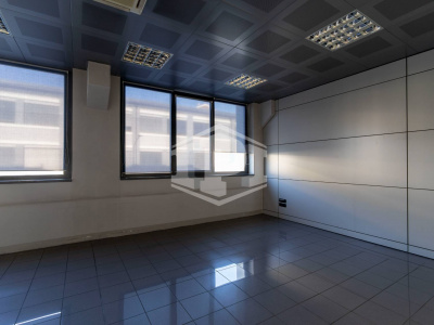 Immobile direzionale in Via Perugia, 56 - Torino