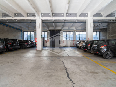 Immobile direzionale in Via Perugia, 56 - Torino