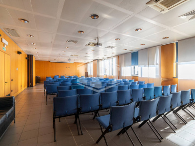 Immobile direzionale in Via Perugia, 56 - Torino