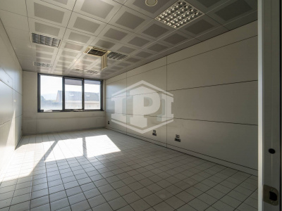 Immobile direzionale in Via Perugia, 56 - Torino