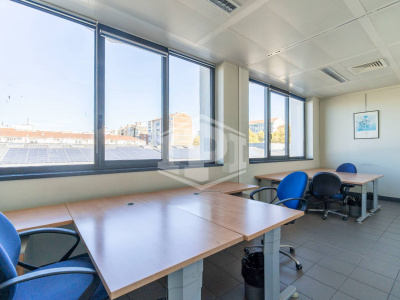 Immobile direzionale in Via Perugia, 56 - Torino