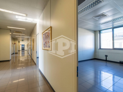 Immobile direzionale in Via Perugia, 56 - Torino