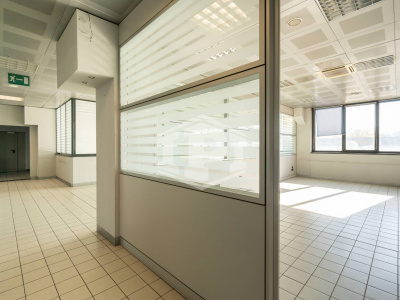 Immobile direzionale in Via Perugia, 56 - Torino