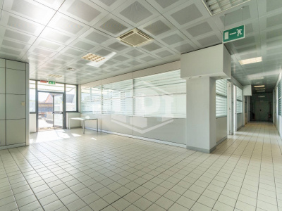 Immobile direzionale in Via Perugia, 56 - Torino