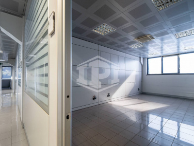 Immobile direzionale in Via Perugia, 56 - Torino