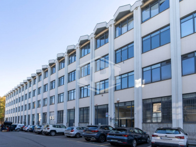 Immobile direzionale in Via Perugia, 56 - Torino