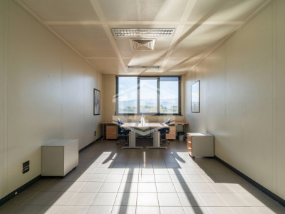 Immobile direzionale in Via Perugia, 56 - Torino