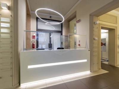 Ufficio direzionale in Via Confienza 10 - Torino