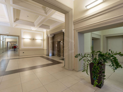 Ufficio direzionale in Via Confienza 10 - Torino