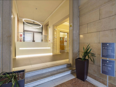 Ufficio direzionale in Via Confienza 10 - Torino