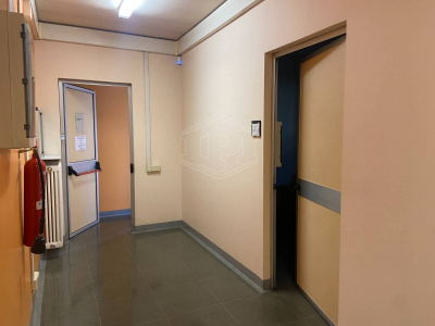 Palazzina uffici a reddito Via del Ridotto 1, Torino