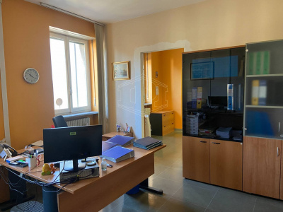 Palazzina uffici a reddito Via del Ridotto 1, Torino