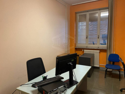 Palazzina uffici a reddito Via del Ridotto 1, Torino