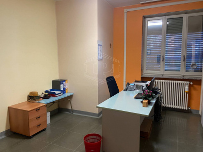 Palazzina uffici a reddito Via del Ridotto 1, Torino