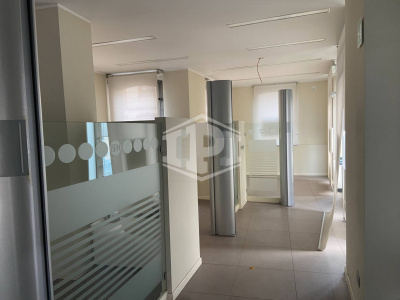 Locale commerciale Corso Alessandria, 2 - Asti