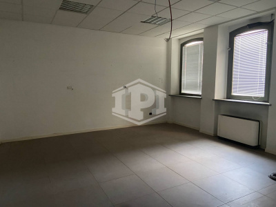 Locale commerciale Corso Alessandria, 2 - Asti