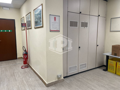 Locale commerciale in Corso Peschiera, 145 (TO)