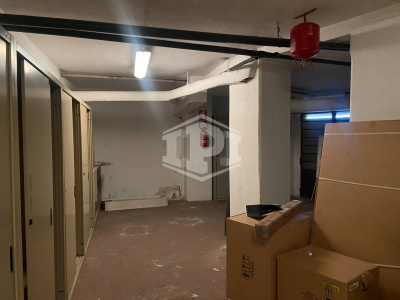 Locale commerciale in Corso Peschiera, 145 (TO)