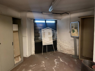 Locale commerciale in Corso Peschiera, 145 (TO)