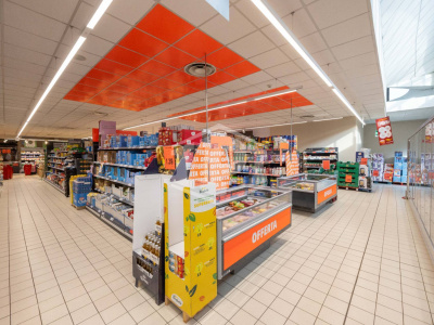 Edificio commerciale in Via Circonvallazione Nuova, 22 Rimini