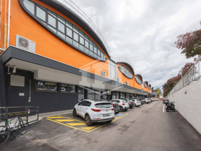 Edificio commerciale in Via Circonvallazione Nuova, 22 Rimini