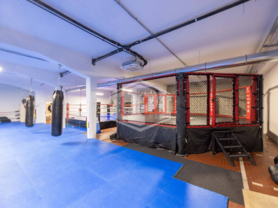 Edificio commerciale in Via Circonvallazione Nuova, 22 Rimini