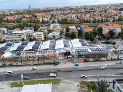 Edificio commerciale in Via Circonvallazione Nuova, 22 Rimini