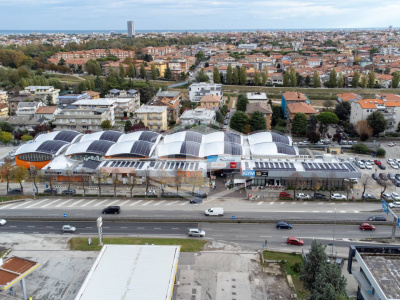 Edificio commerciale in Via Circonvallazione Nuova, 22 Rimini