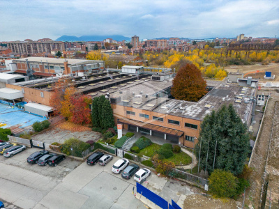 Complesso industriale in Corso Fratelli Cervi 3/15- Collegno (TO)