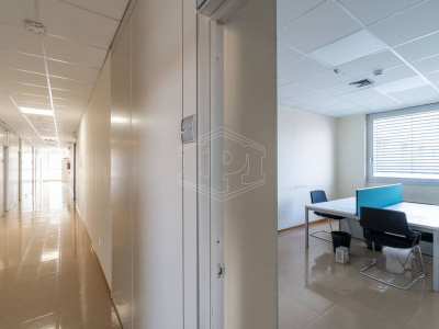 Prestigioso immobile direzionale in Strada del Lionetto 6 - Torino (TO)