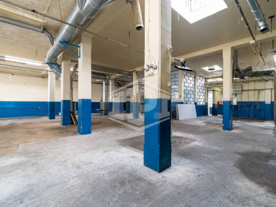 Basso Fabbricato in strada del Lionetto, 29 - Torino (TO)