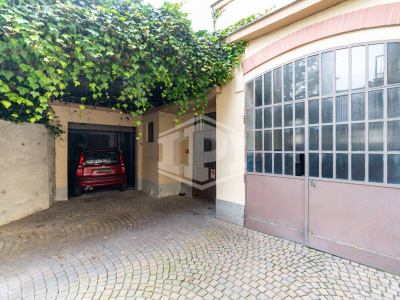 Basso Fabbricato in strada del Lionetto, 29 - Torino (TO)