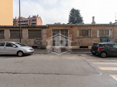 Basso Fabbricato in strada del Lionetto, 29 - Torino (TO)