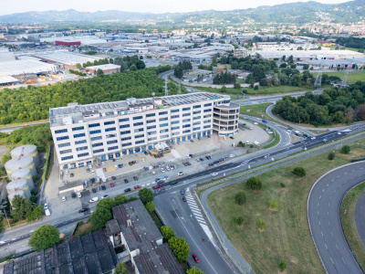 Ufficio direzionale in strada della Cebrosa, 86 - Torino