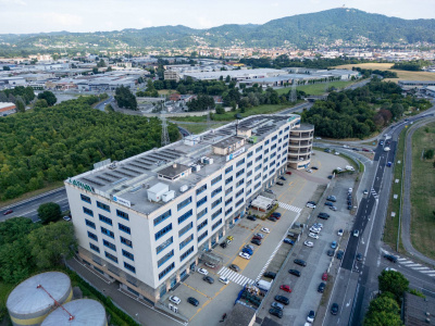 Ufficio direzionale in strada della Cebrosa, 86 - Torino