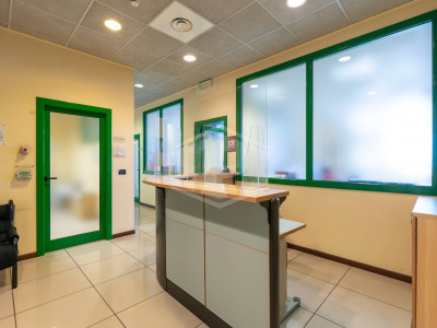 Ufficio direzionale in strada della Cebrosa, 86 - Torino