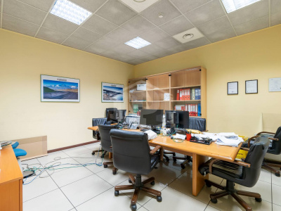Ufficio direzionale in strada della Cebrosa, 86 - Torino