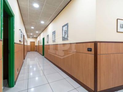 Ufficio direzionale in strada della Cebrosa, 86 - Torino