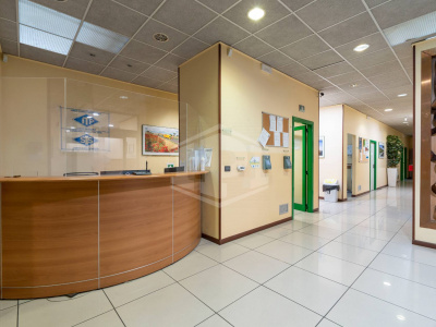 Ufficio direzionale in strada della Cebrosa, 86 - Torino