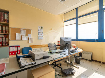 Immobile direzionale in Strada della Cebrosa, 86 - Torino