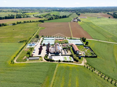 Complesso polifunzionale in Strada Palazzetto, 9 Poirino (TO)