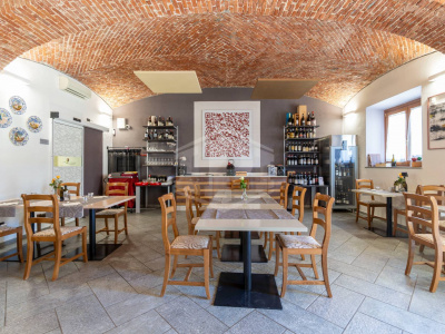 Complesso polifunzionale in Strada Palazzetto, 9 Poirino (TO)
