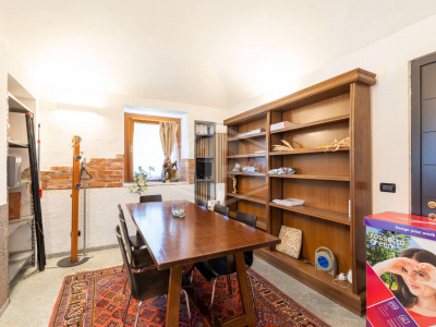 Complesso polifunzionale in Strada Palazzetto, 9 Poirino (TO)