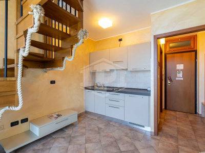 Complesso polifunzionale in Strada Palazzetto, 9 Poirino (TO)