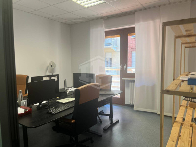 Ufficio direzionale in Via Canova, 25 - Torino