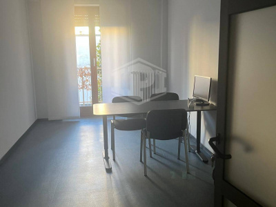 Ufficio direzionale in Via Canova, 25 - Torino