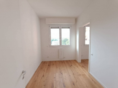 Quadrilocale in Via Federico De Roberto 5 - Milano (MI)