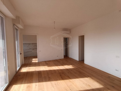 Quadrilocale in Via Federico De Roberto 5 - Milano (MI)