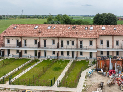Villa in Bio-Residenza in Via Per Carpiano - Melegnano (MI)